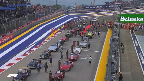 cap_Formula1.2019.R15.Singapore.Grand.Prix.Pre.Race.Drivers.Track.Parade.1080p.WEB.x264-BaNHaMMER_000213_02.jpg
