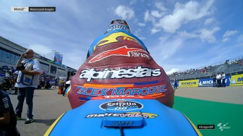 cap_Moto2.2019.R14.Aragon.Spain.Race.1080p.WEB.x264-BaNHaMMER_000213_02.jpg