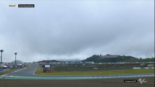cap_Moto3.2019.R16.Japan.Qualifying.Q1.1080p.WEB.x264-BaNHaMMER_000112_01.jpg