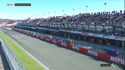 cap_Moto3.2019.R19.Valencia.Qualifying.Q2.1080p.WEB.x264-BaNHaMMER_000003_01.jpg