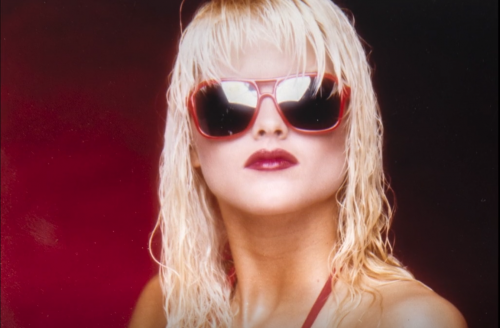 Anna-Nicole-Smith-You-Dont-Know-Me-2023.png